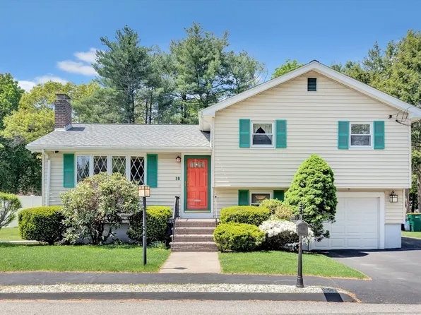 18 Surrey Rd, Woburn, MA 01801