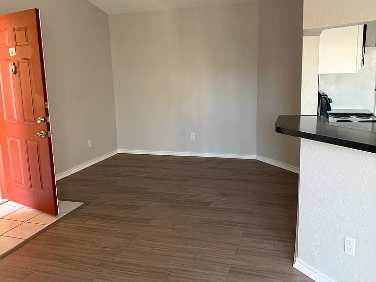 6804 N Capital Of Texas Hwy #724 — Photo 13