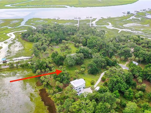 3rd image of 13 Seabreeze Dr SE