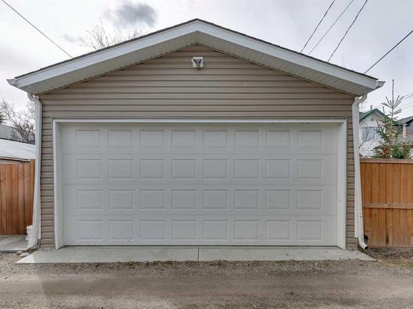 814 S 23rd Ave SE, Calgary, AB T2G 1N8
