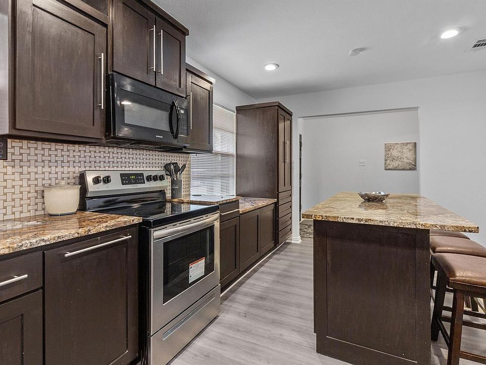 1st image of 3525 Hacienda Dr #18126302