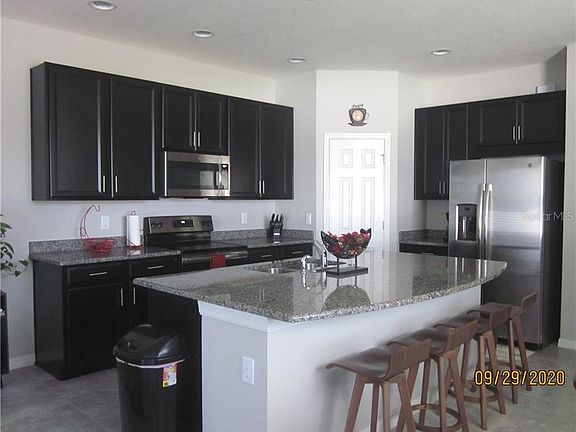 5th image of 7015 Summer Holly Pl