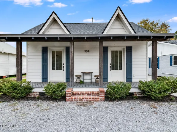 304 S Morgan Ave, Broussard, LA 70518