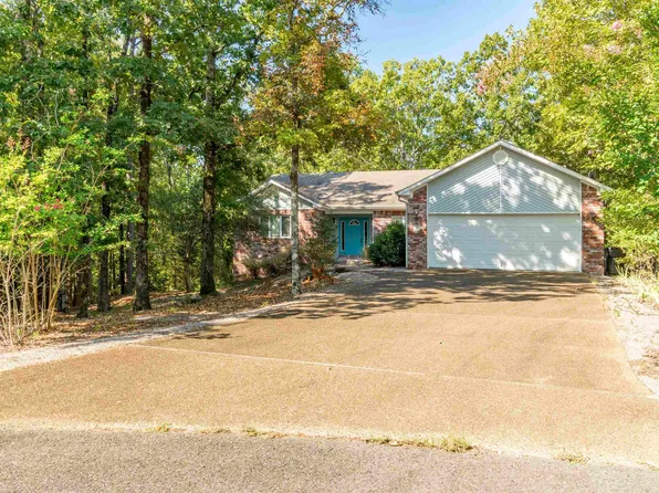 11 Campeon Ct, Hot Springs Village, AR 71909