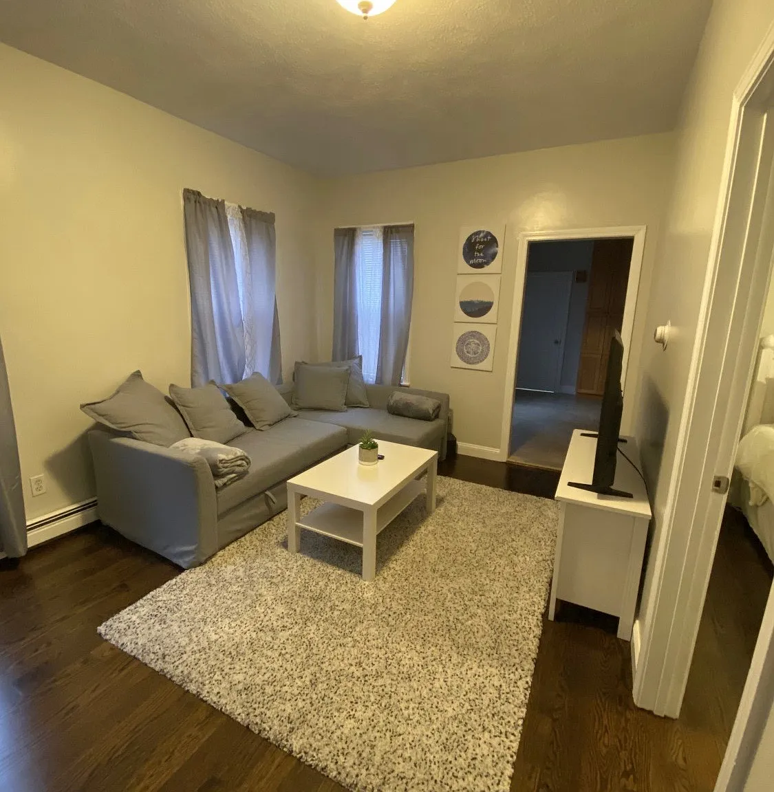 2 bed, 800 sqft, $2,800 — Photo 3