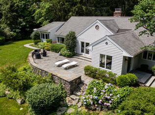 117 Tobys Ln, New Canaan, CT 06840