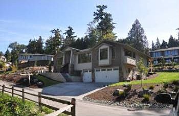 1st image of 9011 NE 32nd Pl