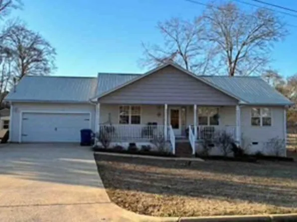 119 Rosemary Ln, Oxford, AL 36203
