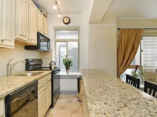 Sold by Corcoran | media 6