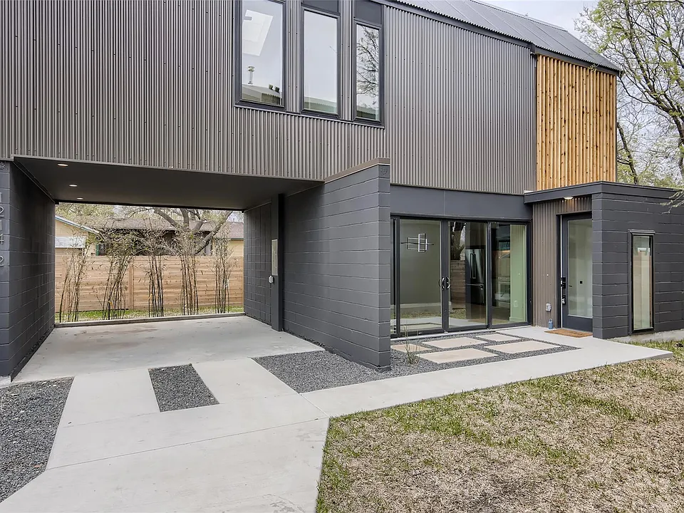 1214 Pasadena Dr #2