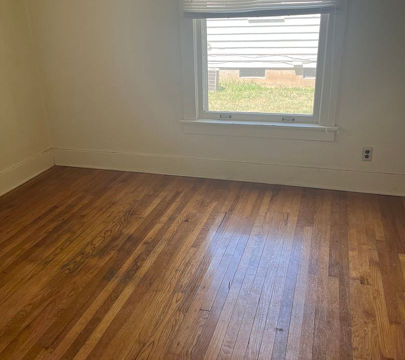 121 w 2nd Apartment Rentals Newton, KS Zillow