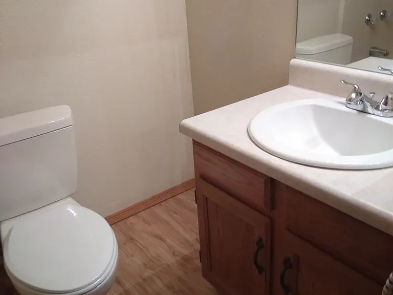 937 W Madera Ln — Photo 23