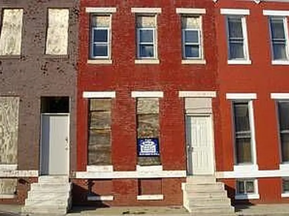2562 W Fairmount Ave, Baltimore, MD 21223