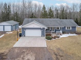 3614 E Wick Rd, Superior, WI 54880