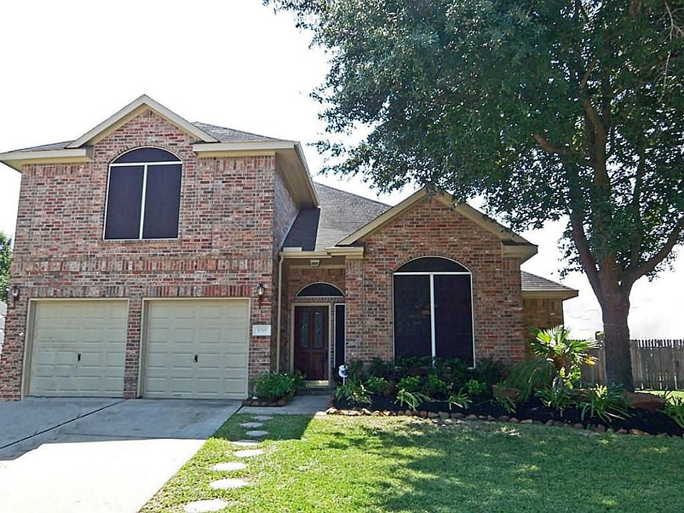 1st image of 1719 Emerald River Dr