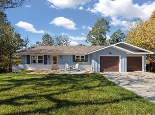 216 Blue Waters Ct, Hollister, MO 65672