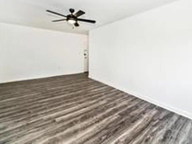 12202 Braxfield Ct #16/228 — Photo 7