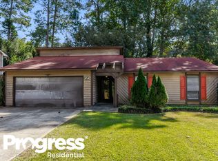 5176 Paisley Ct NW, Lilburn, GA 30047