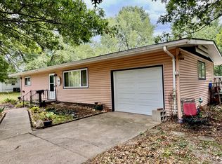 705 W Scott St, Monett, MO 65708