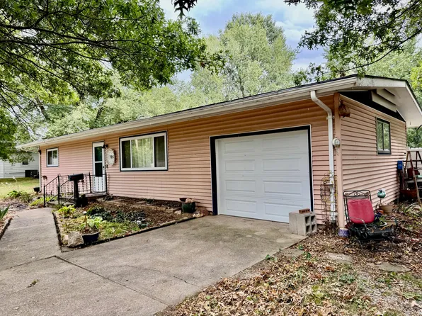 705 W Scott Street, Monett, MO 65708