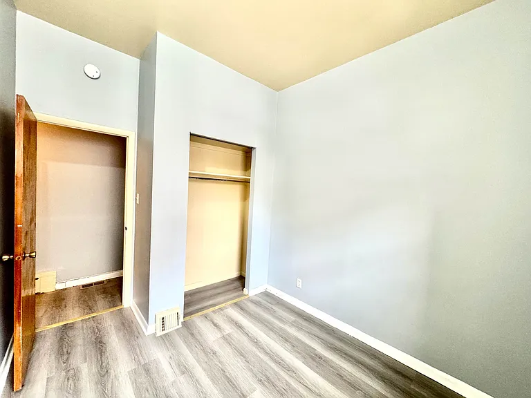 1626 W Porter St #1 — Photo 2