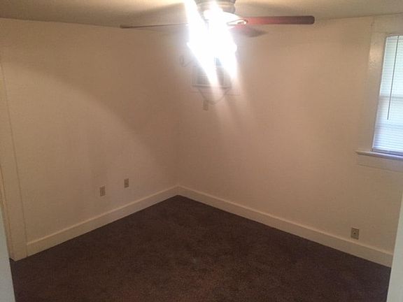 5th image of 4625 Laurel St APT 3