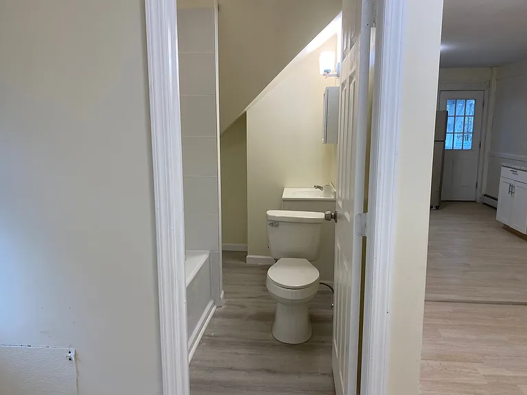 96 Hill St #3 — Photo 10