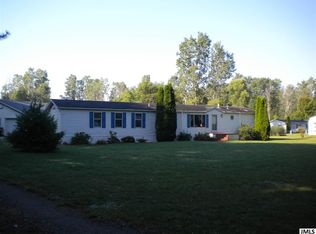 555 Ewers Rd, Leslie, MI 49251
