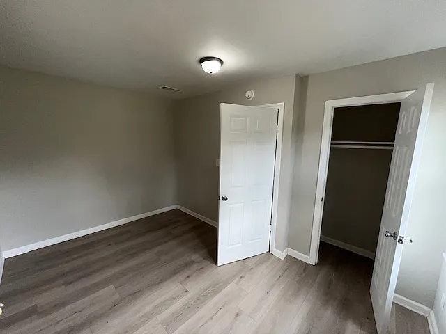 802 Green St — Photo 6