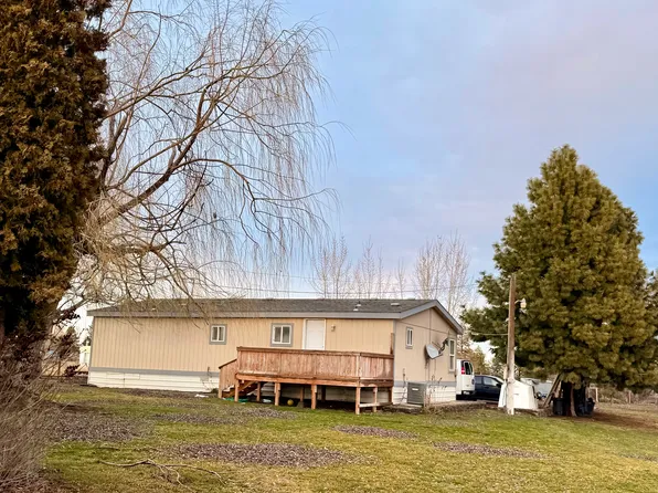 2963 Road S SW, Quincy, WA 98848