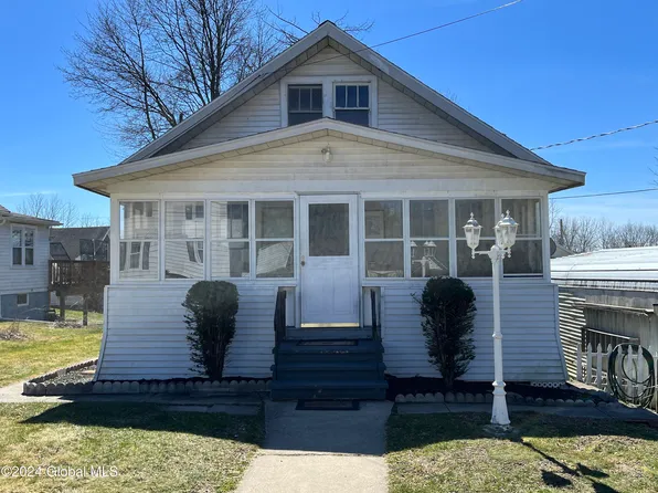 16 Westfall Avenue, Troy, NY 12180