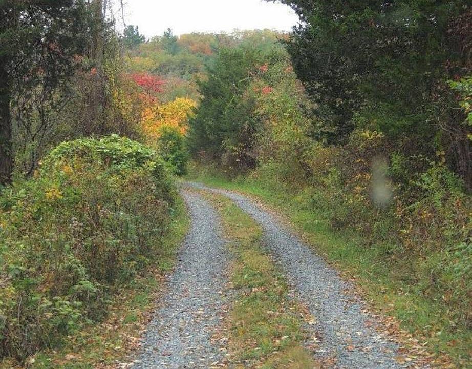 2nd image of 380 Route 25