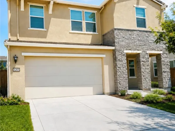 3265 Garibaldi Dr, Roseville, CA 95747