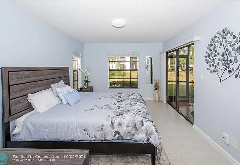 301 Olivewood Pl #O125 — Photo 5