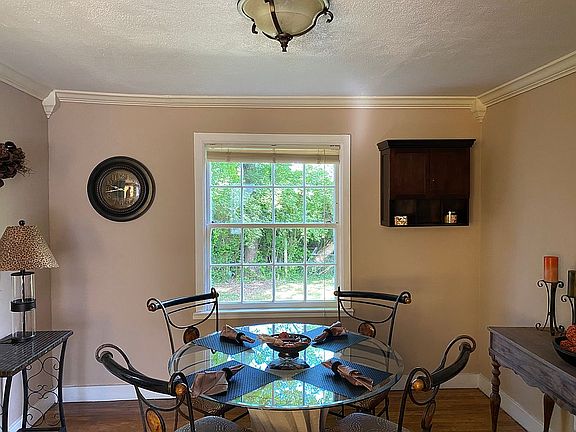 4th image of 6011 Arcadia Dr