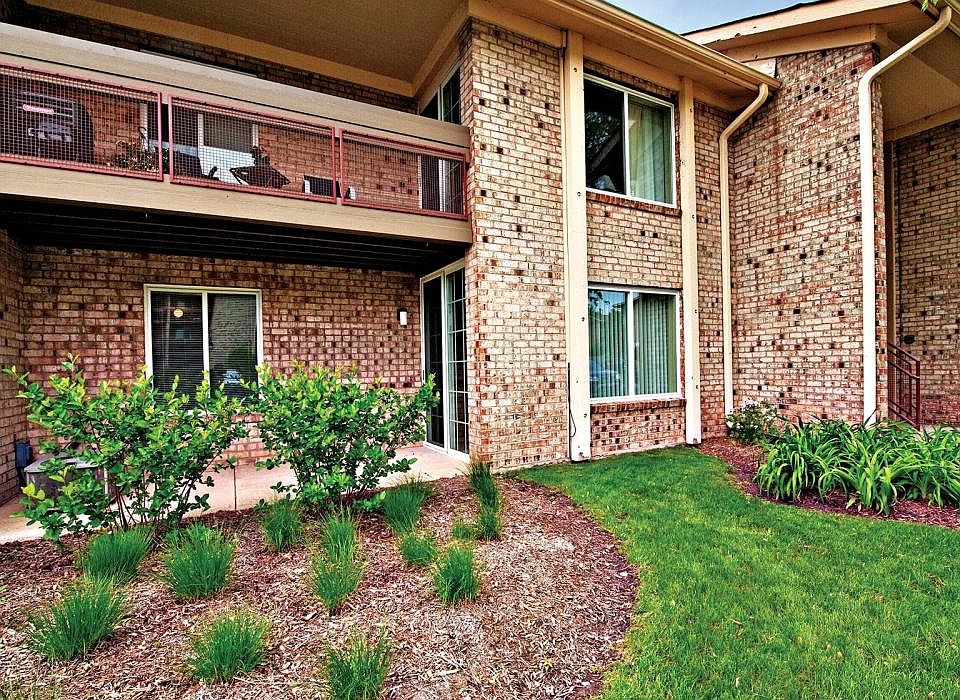 1st image of 4800 Lake Trail Dr #46931B