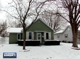 1044 Creve Coeur St, La Salle, IL 61301