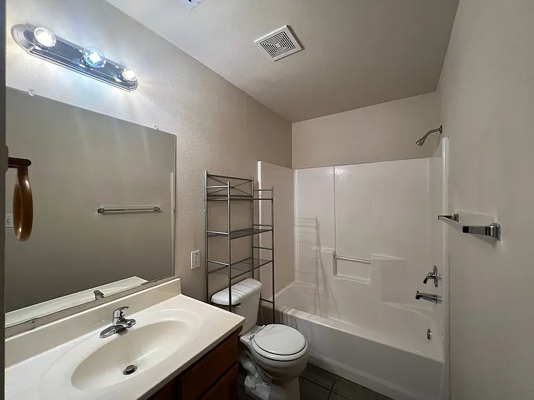 239B Rosalie Dr — Photo 13