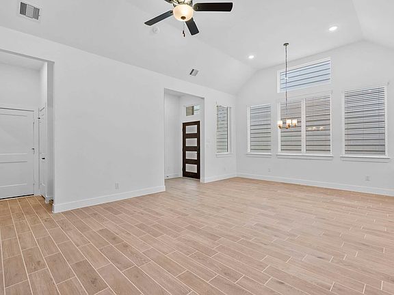 3rd image of 26834 Jovial Meadow Ln