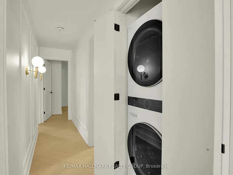 13 Ella St #3 — Photo 36