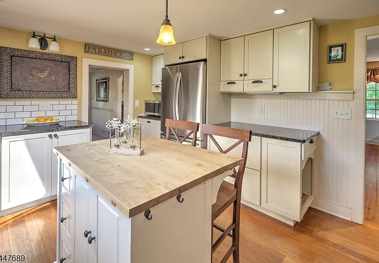 17 Hollow Brook Rd — Photo 9