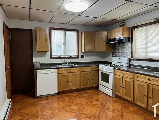 62 Ingalls St #1 — Photo 5