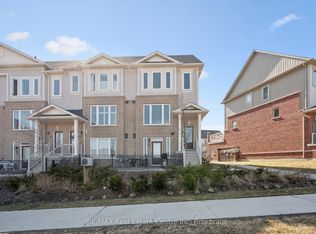 126 Watson Pkwy N #9, Guelph, ON N1E 0P6