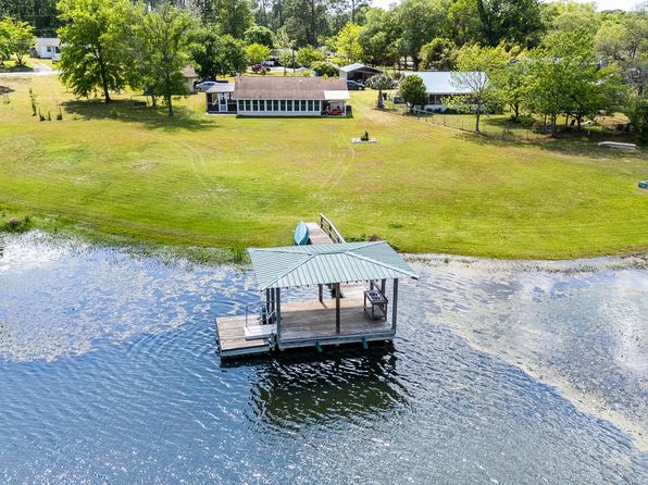 209 Belvedere Dr, Eutawville, SC 29048