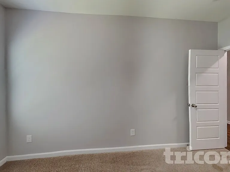 741 W Coker Way — Photo 13