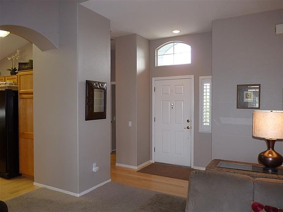 2nd image of 624 Blackstone Ct