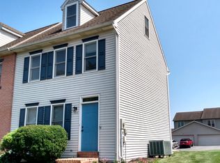 1968 Clinton Ave, Chambersburg, PA 17201