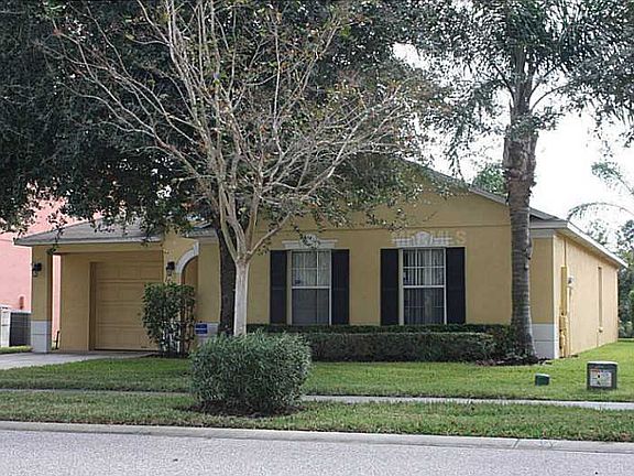 2nd image of 17518 Woodcrest Way