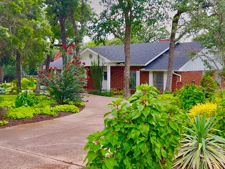5100 Oak Timbers Ct — Photo 3