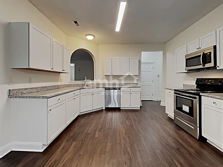 13429 Glencreek Ln — Photo 3